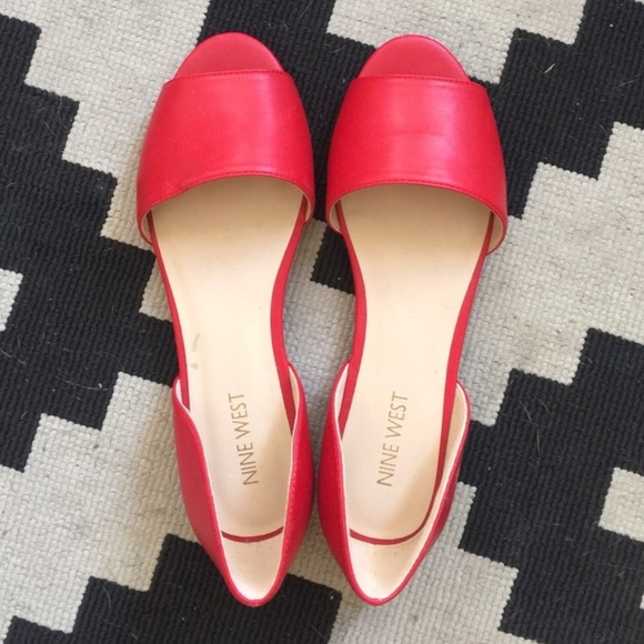 nine west open toe flats